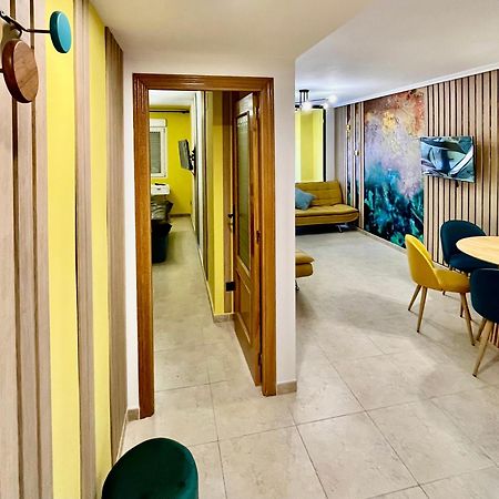 Arte Apartamento Dos Colores Alicante Luaran gambar