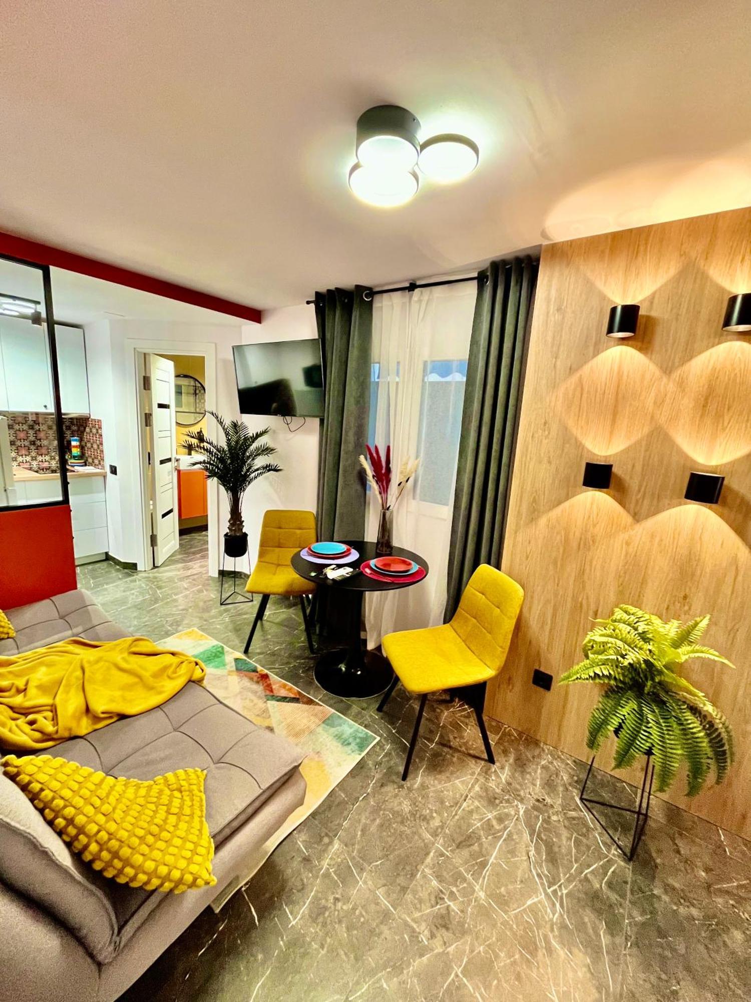 Arte Apartamento Dos Colores Alicante Luaran gambar